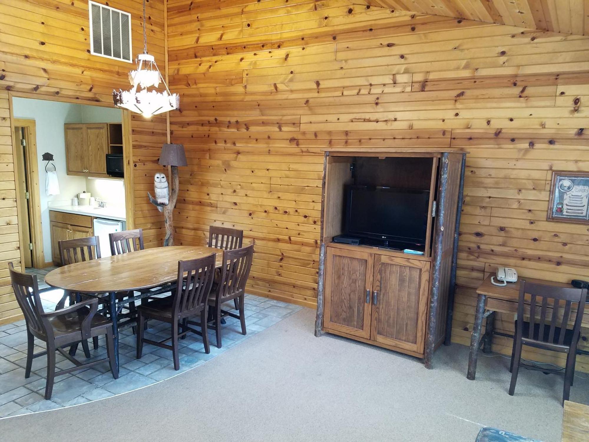 אנגולה Potawatomi Inn & Cabins חדר תמונה