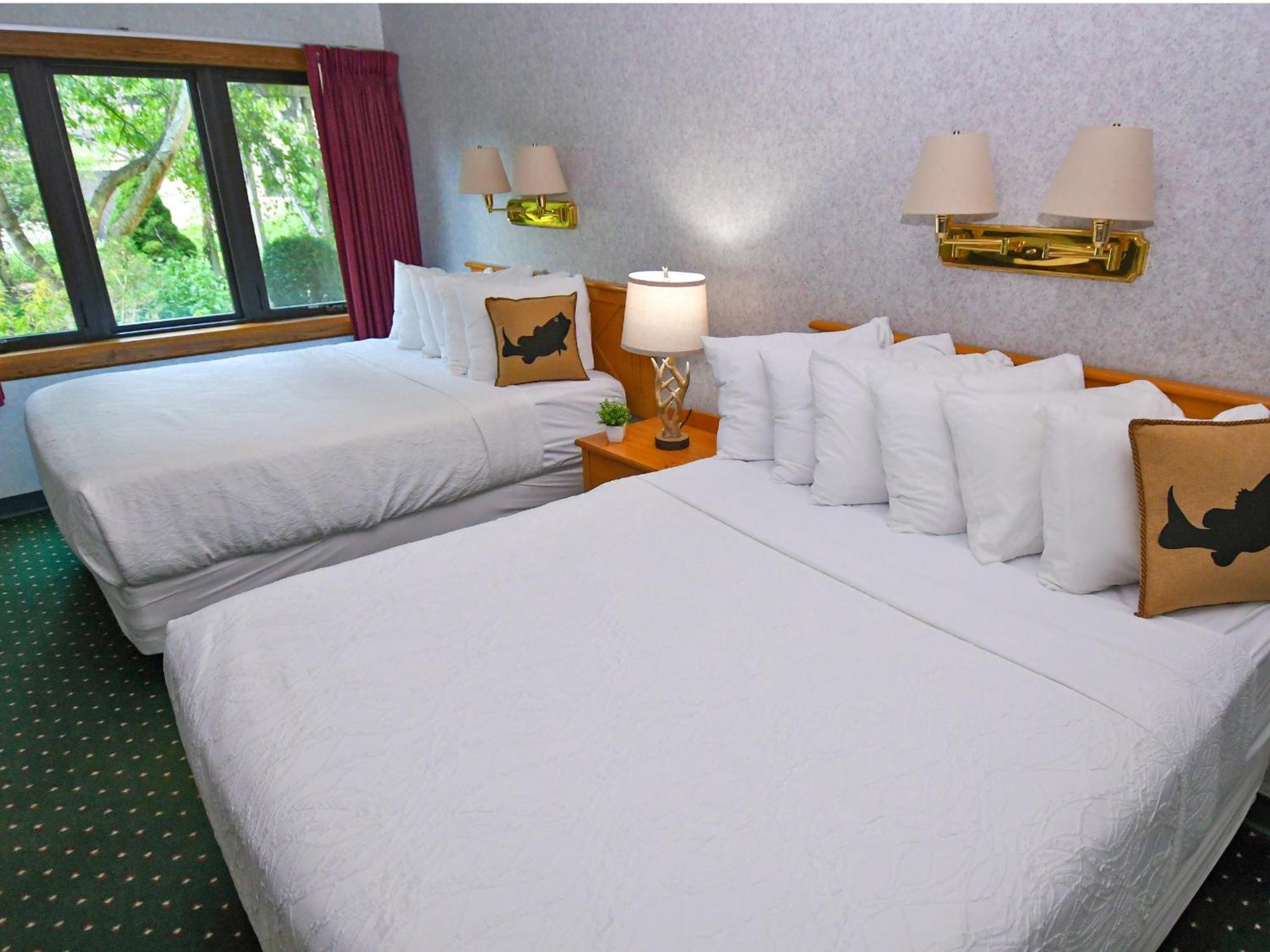 אנגולה Potawatomi Inn & Cabins מראה חיצוני תמונה