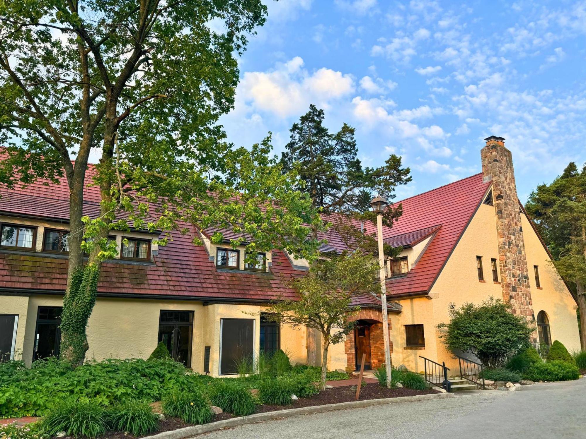 אנגולה Potawatomi Inn & Cabins מראה חיצוני תמונה