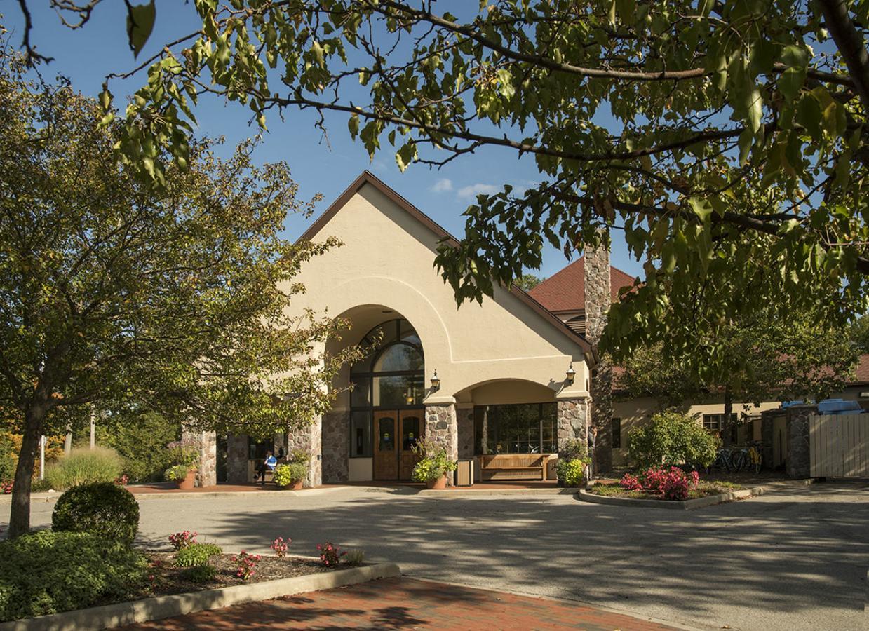 אנגולה Potawatomi Inn & Cabins מראה חיצוני תמונה