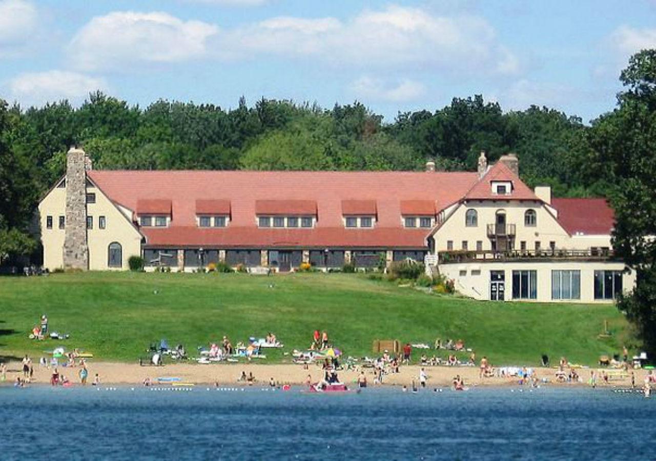 אנגולה Potawatomi Inn & Cabins מראה חיצוני תמונה