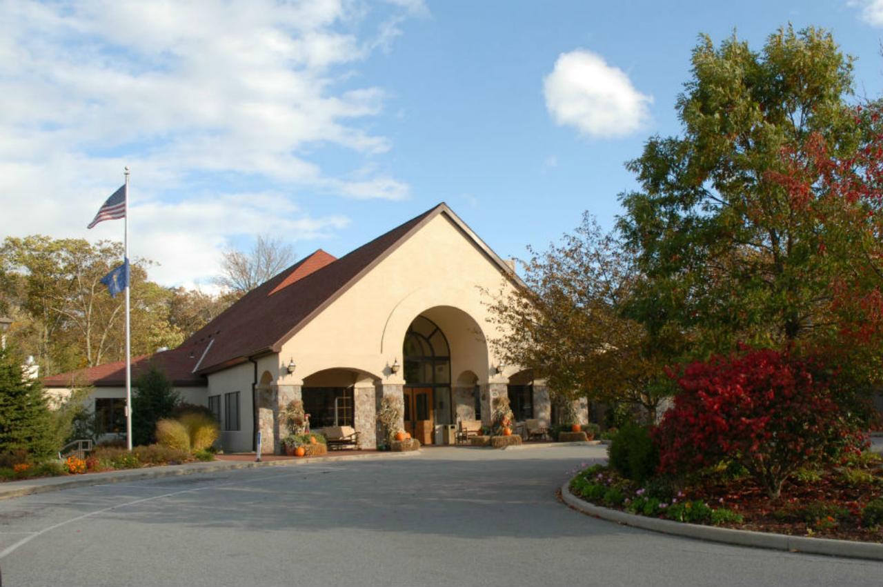 אנגולה Potawatomi Inn & Cabins מראה חיצוני תמונה